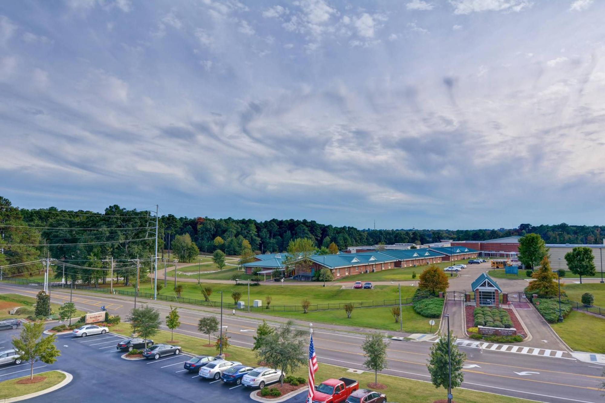 By Marriott The District At Eastover